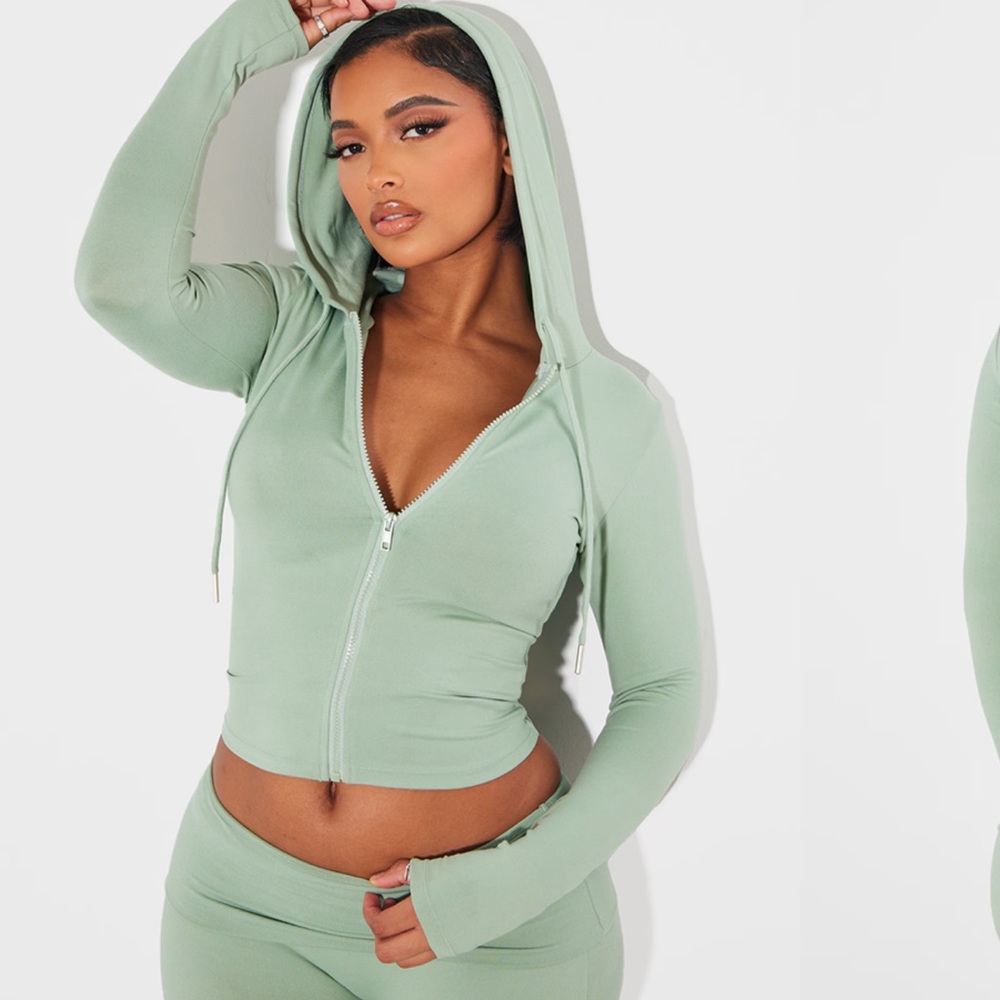 Pretty Little Things Sage Green sculpted zippered Hoodie - size 2